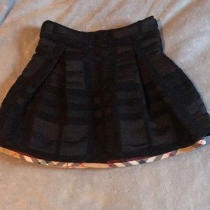 Burberry skirt